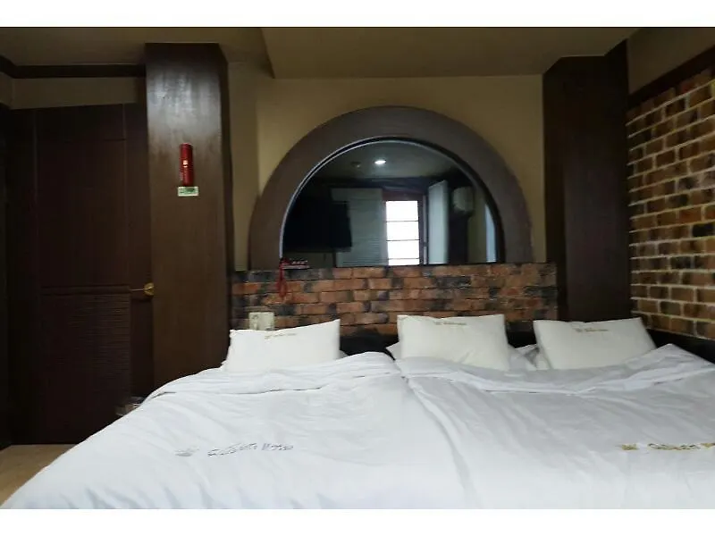 모텔 Hotel Queen 부산광역시