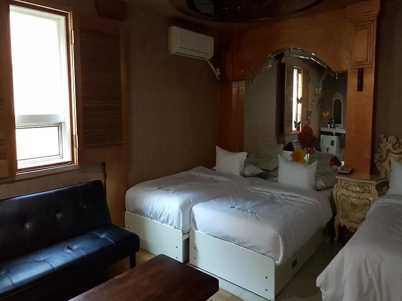 Hotel Queen 부산광역시