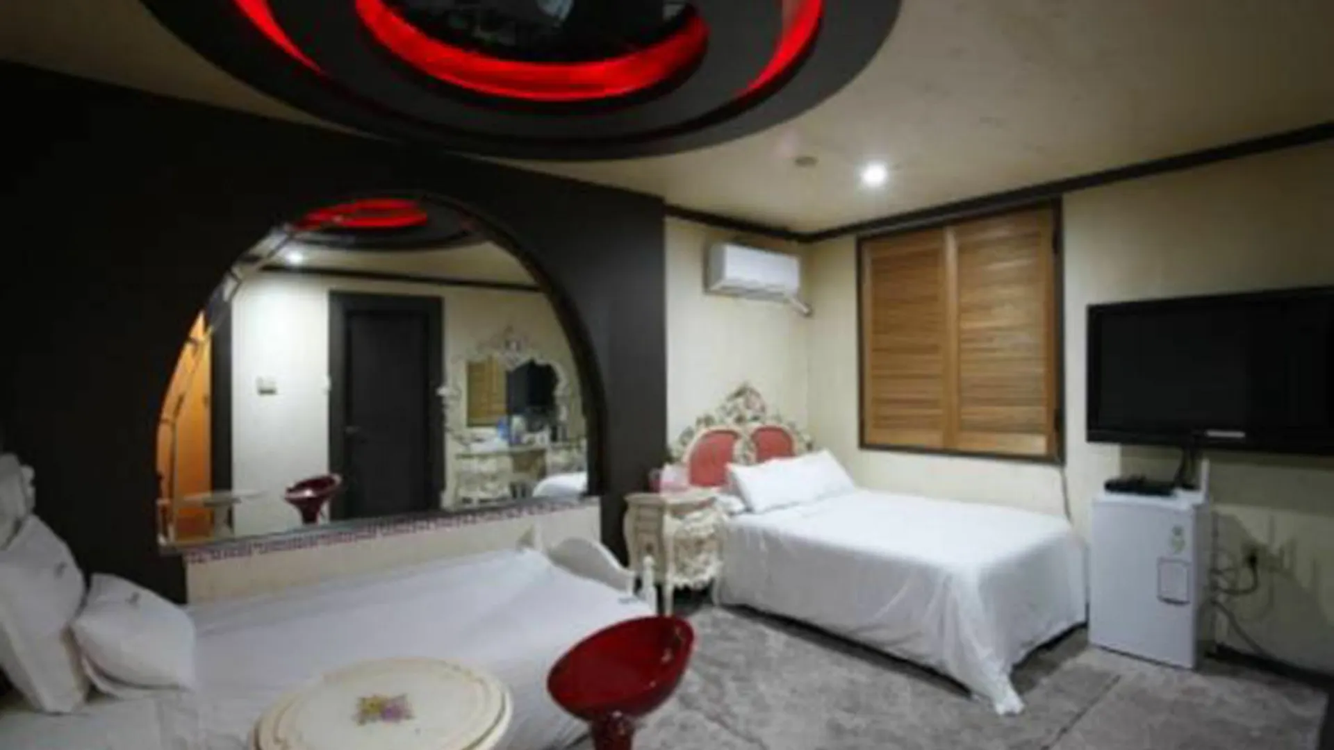 모텔 Hotel Queen 부산광역시