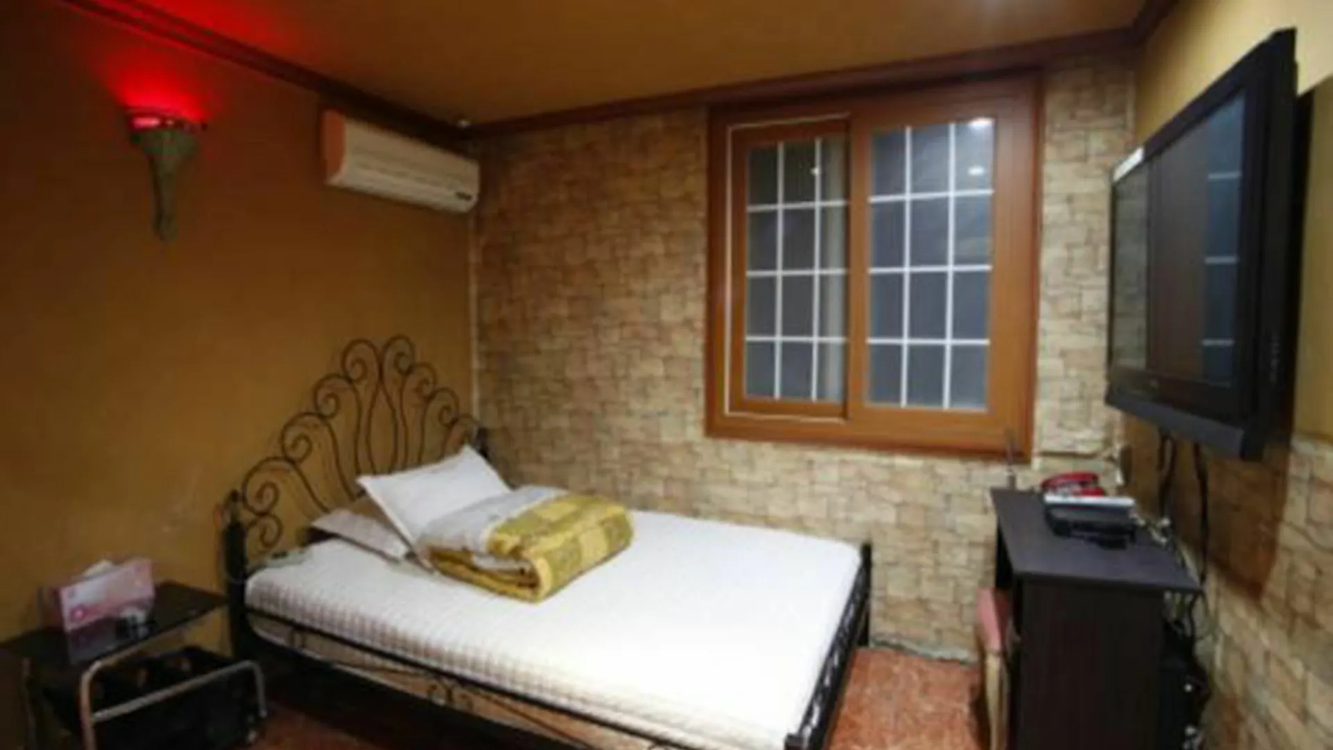 ** 모텔 Hotel Queen 부산광역시 대한민국