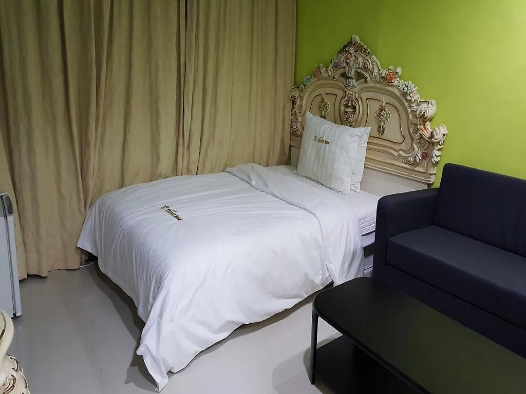 Hotel Queen Busan 2*,  South Korea